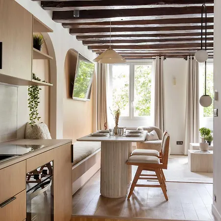 Refurbished - 2br-6p - Chatelet Paris